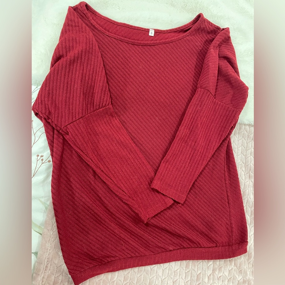 Beautiful women’s sweatshirt